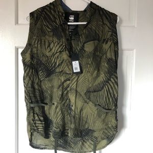 Buttoned sleeveless shirt from RAW